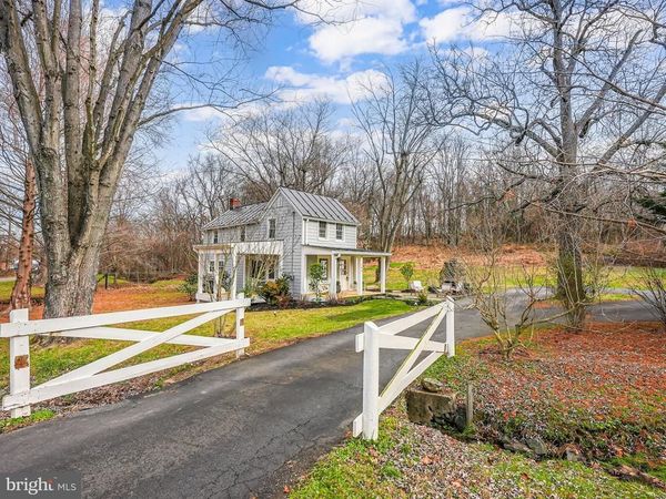 102 N ROGERS STREET, HAMILTON, VA 20158