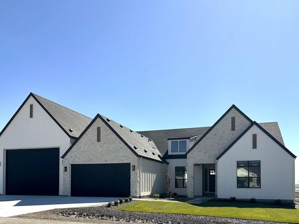 27202 Iron Horse, Caldwell, ID 83607