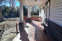 1325-1311 Windsor photo 4