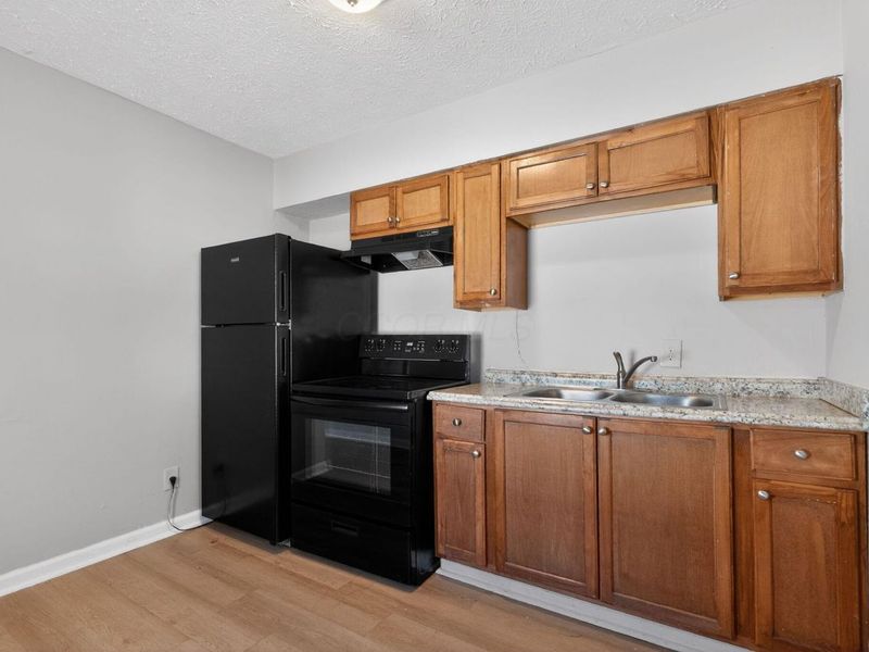 3081 Grasmere Avenue , Columbus, OH 43224 Photo 11