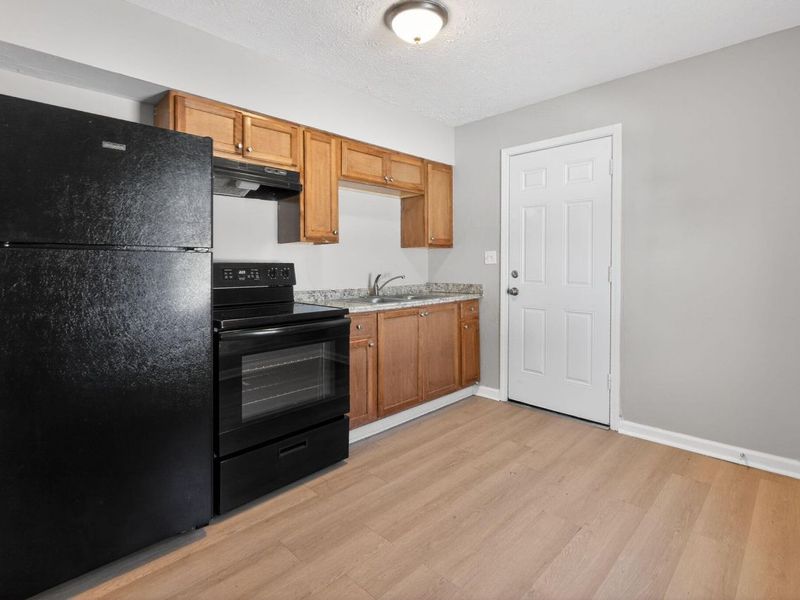 3081 Grasmere Avenue , Columbus, OH 43224 Photo 12