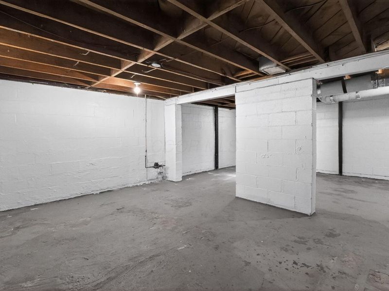 3081 Grasmere Avenue , Columbus, OH 43224 Photo 26