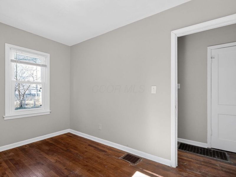 3081 Grasmere Avenue , Columbus, OH 43224 Photo 6