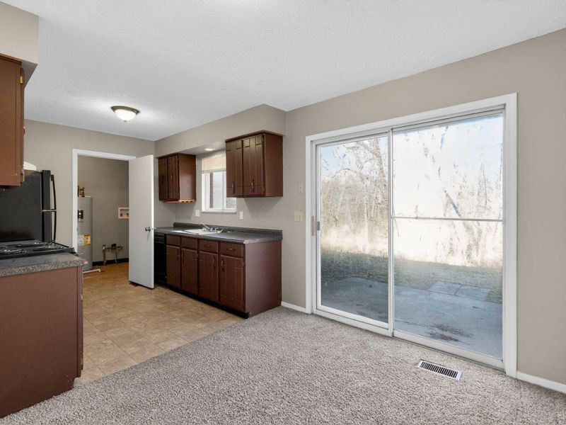 672 Liberty Lane , Westerville, OH 43081 Photo 12