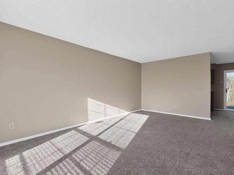 672 Liberty Lane , Westerville, OH 43081 Photo 3