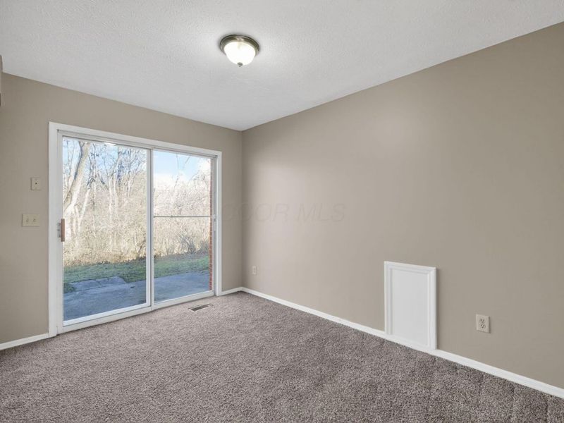 672 Liberty Lane , Westerville, OH 43081 Photo 4