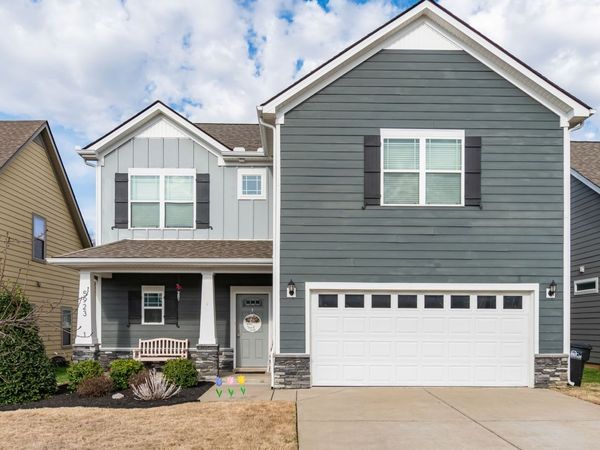 5923 Enclave Dr , Murfreesboro, TN 37128