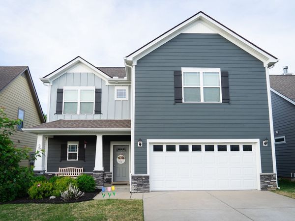 5923 Enclave Dr, Murfreesboro, TN 37128