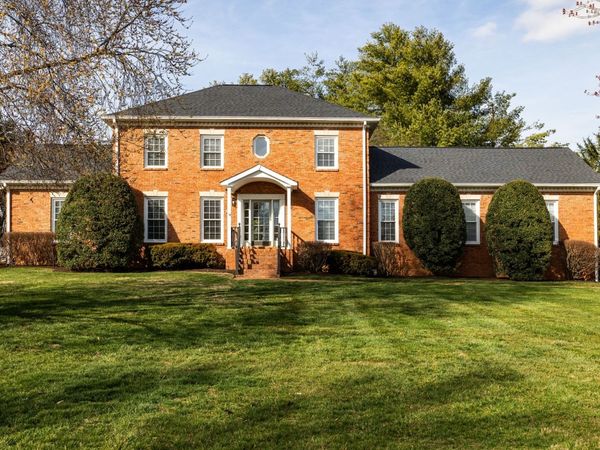 1311 Choctaw Trl, Brentwood, TN 37027