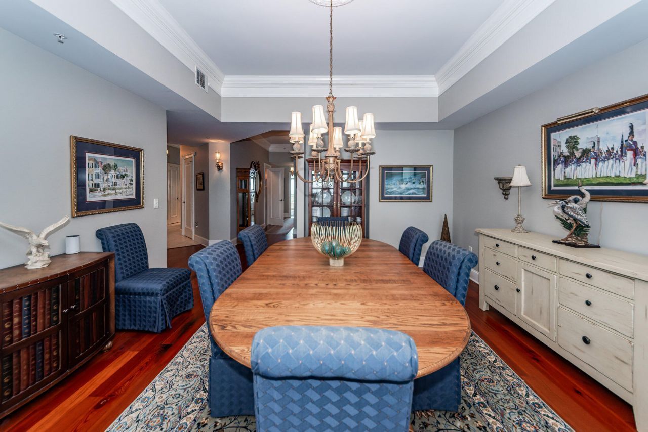 283 S Plaza Court Photo 15