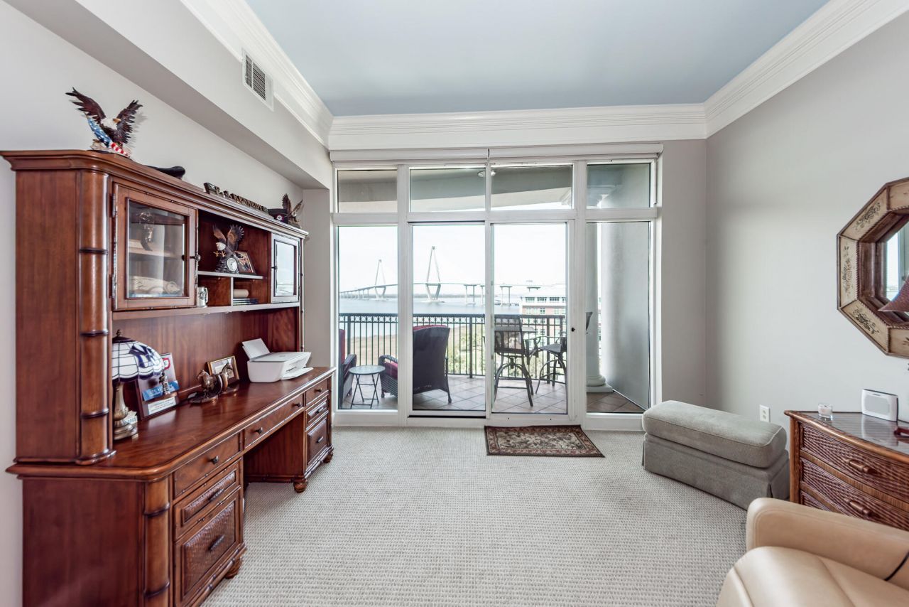 283 S Plaza Court Photo 21