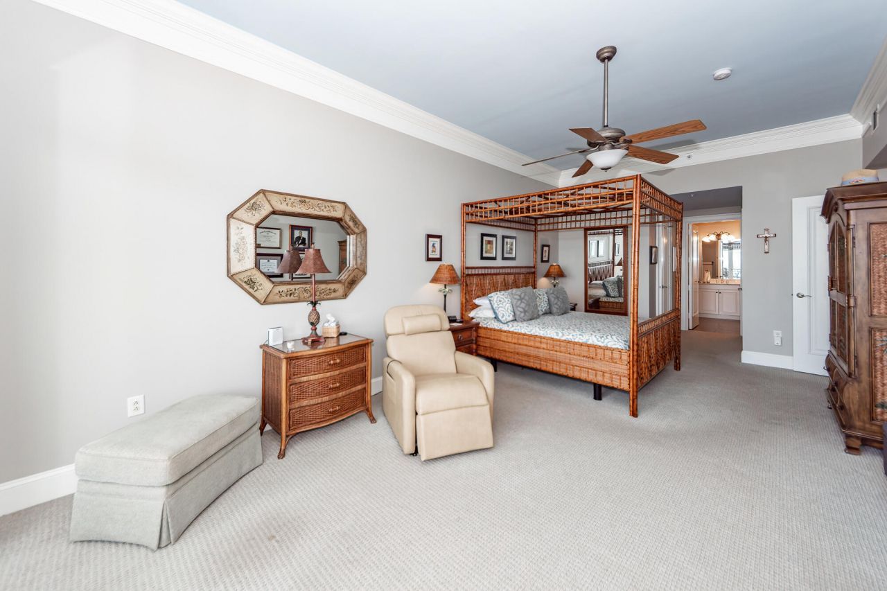 283 S Plaza Court Photo 23