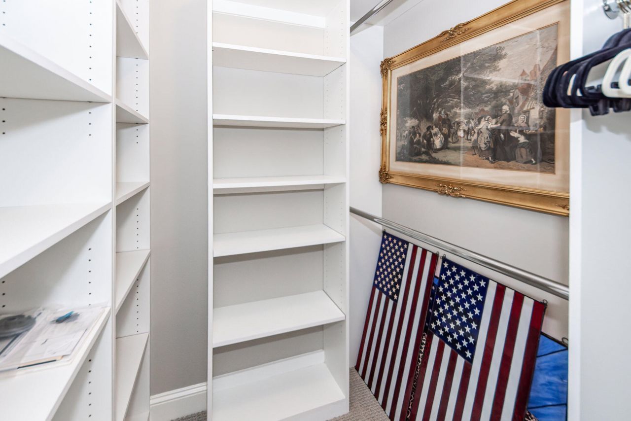 283 S Plaza Court Photo 49