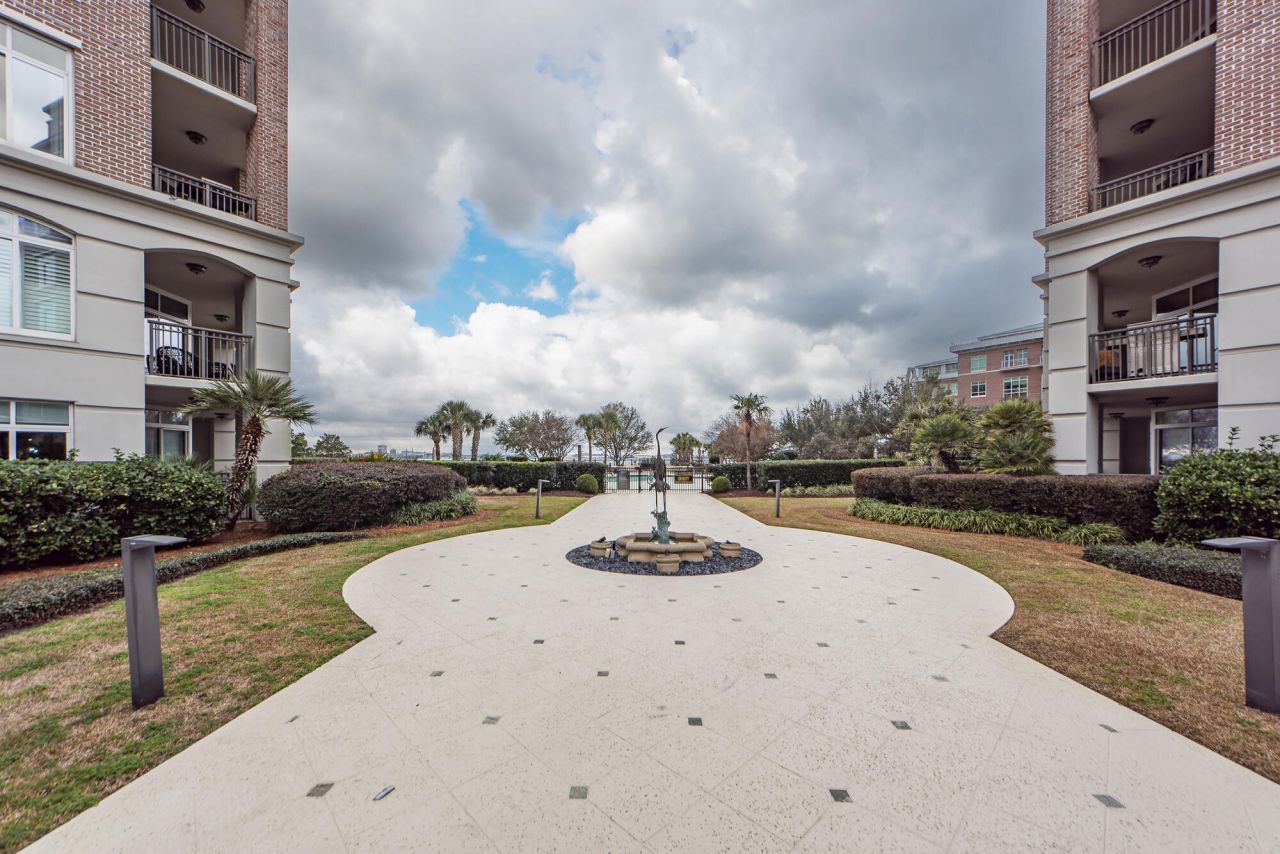 283 S Plaza Court Photo 66