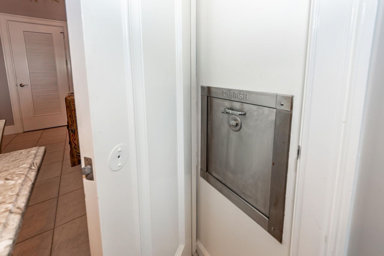 283 S Plaza Court Photo 77