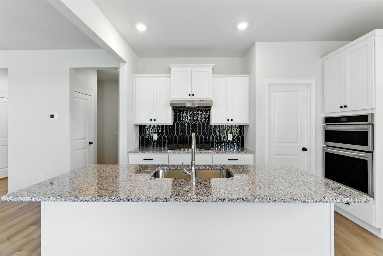 73 Crosswick Street Photo 14