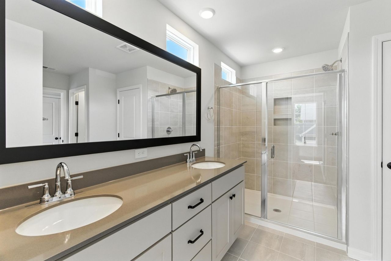 73 Crosswick Street Photo 21