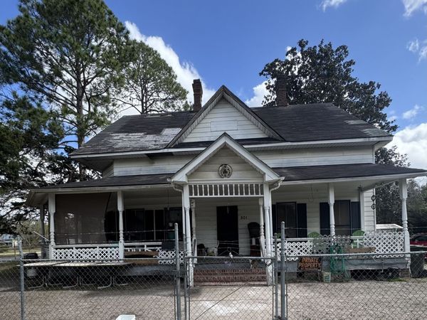 801 Lee Avenue, Waycross, GA 31501