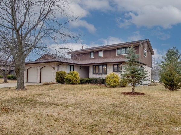 137 Haverhill Lane , Schaumburg, IL 60193