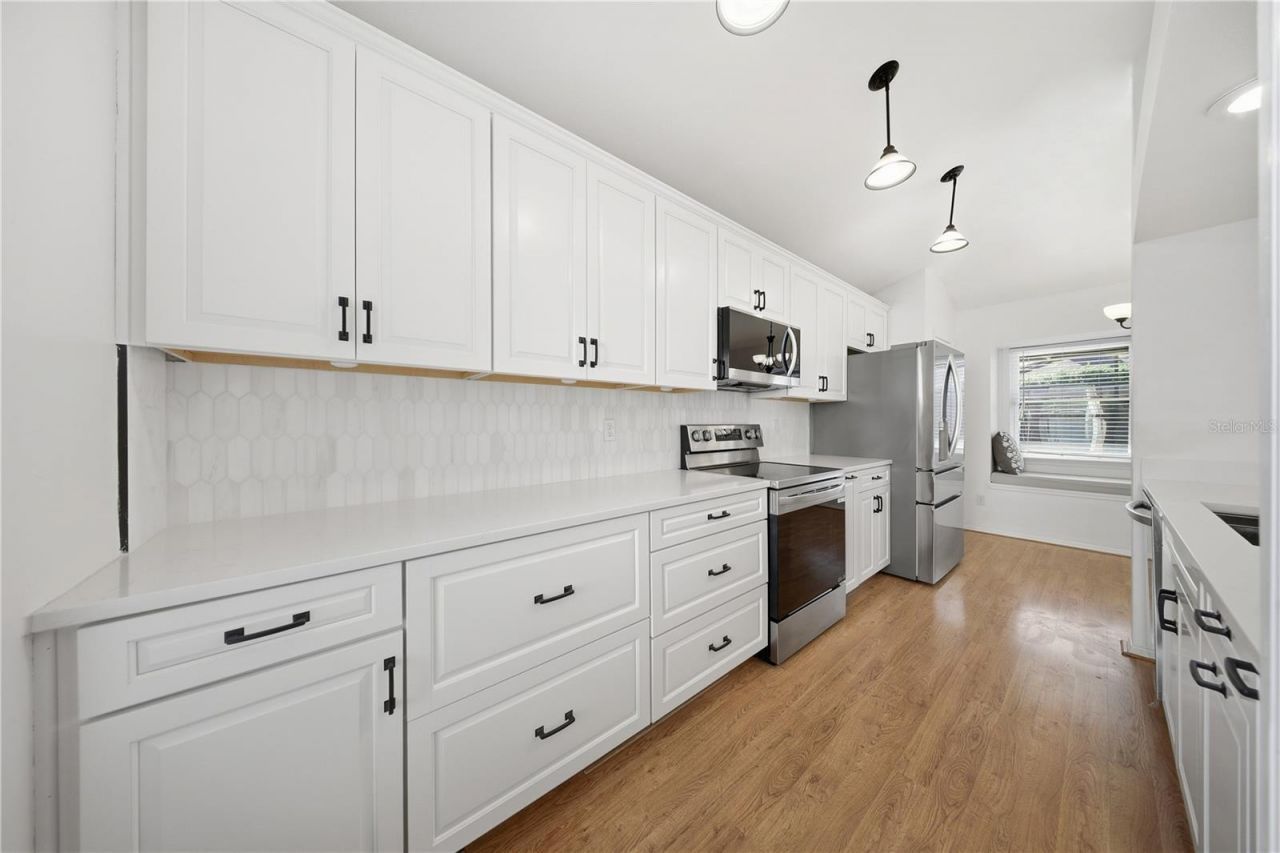 563 W Springtree Way , Lake Mary, FL 32746 Photo