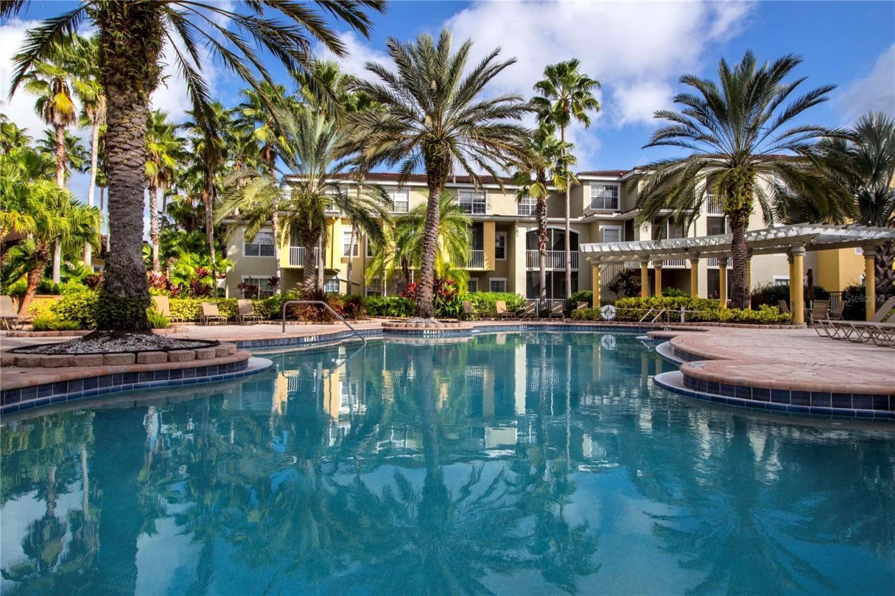 5711 Bentgrass Drive, Unit 19-202, Sarasota, FL 34235 Photo