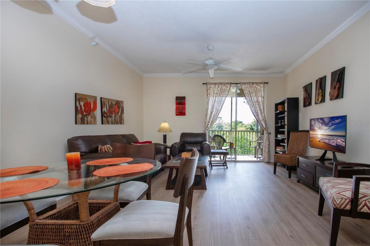 5711 Bentgrass Drive, Unit 19-202, Sarasota, FL 34235 Photo