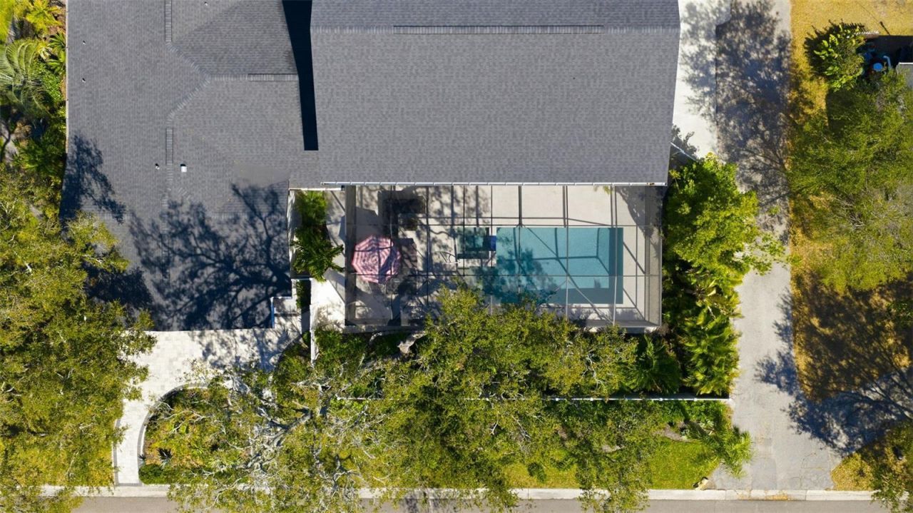 639 43rd Avenue N, Saint Petersburg, FL 33703 Photo