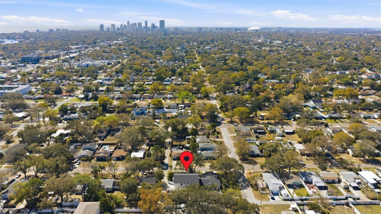 639 43rd Avenue N, Saint Petersburg, FL 33703 Photo