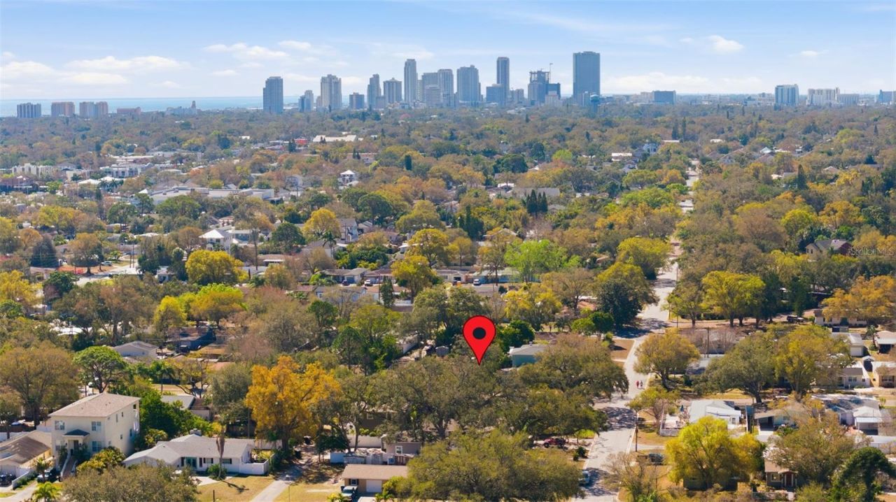 639 43rd Avenue N, Saint Petersburg, FL 33703 Photo