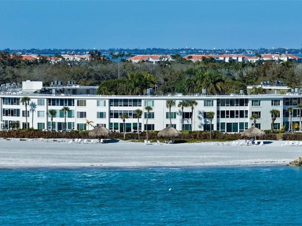 100 SANDS POINT ROAD, Unit 114, LONGBOAT KEY, FL 34228