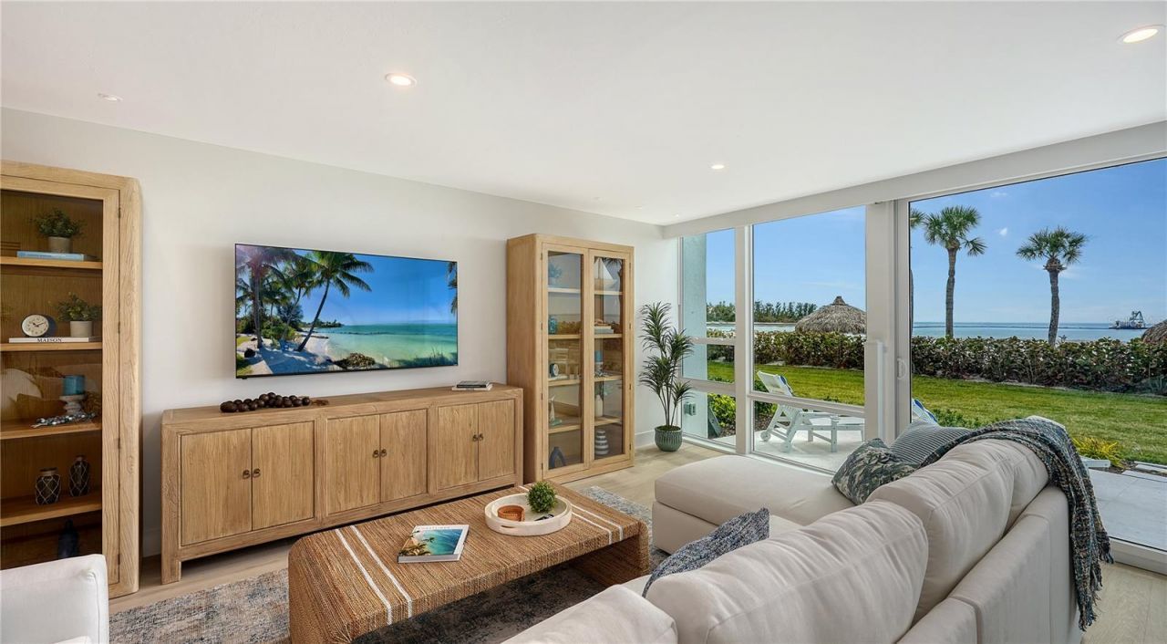 100 Sands Point Road, Unit 114, Longboat Key, FL 34228 Photo