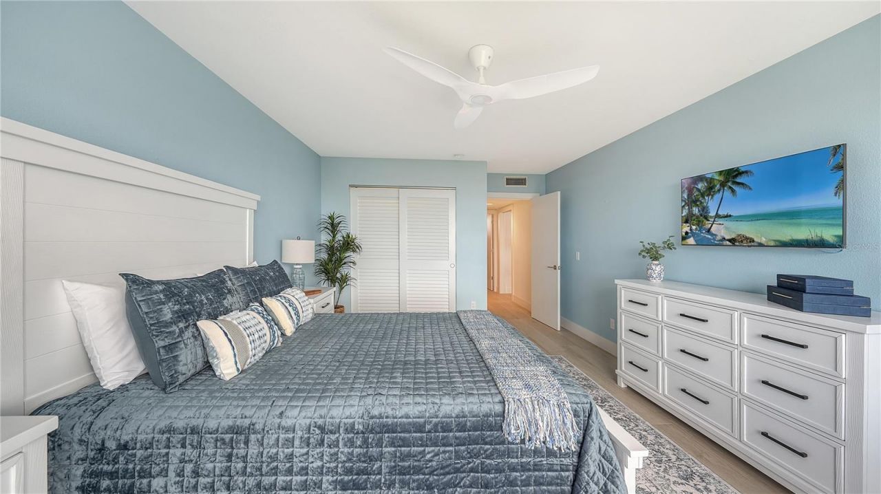100 Sands Point Road, Unit 114, Longboat Key, FL 34228 Photo