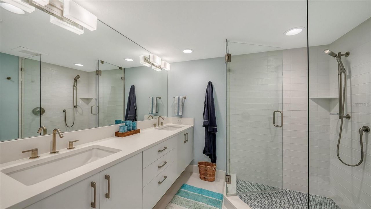 100 Sands Point Road, Unit 114, Longboat Key, FL 34228 Photo