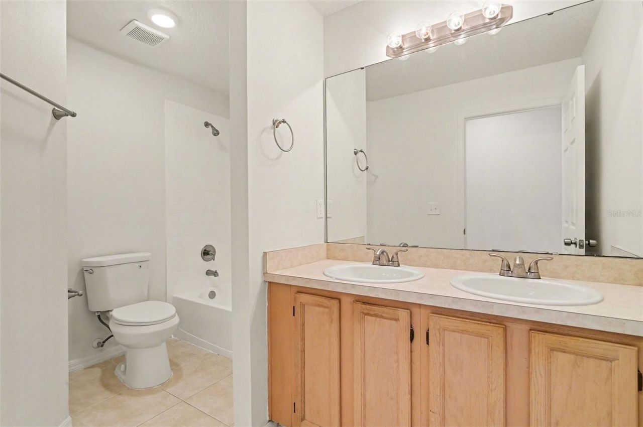 314 Lancer Oak Drive , Apopka, FL 32712 Photo