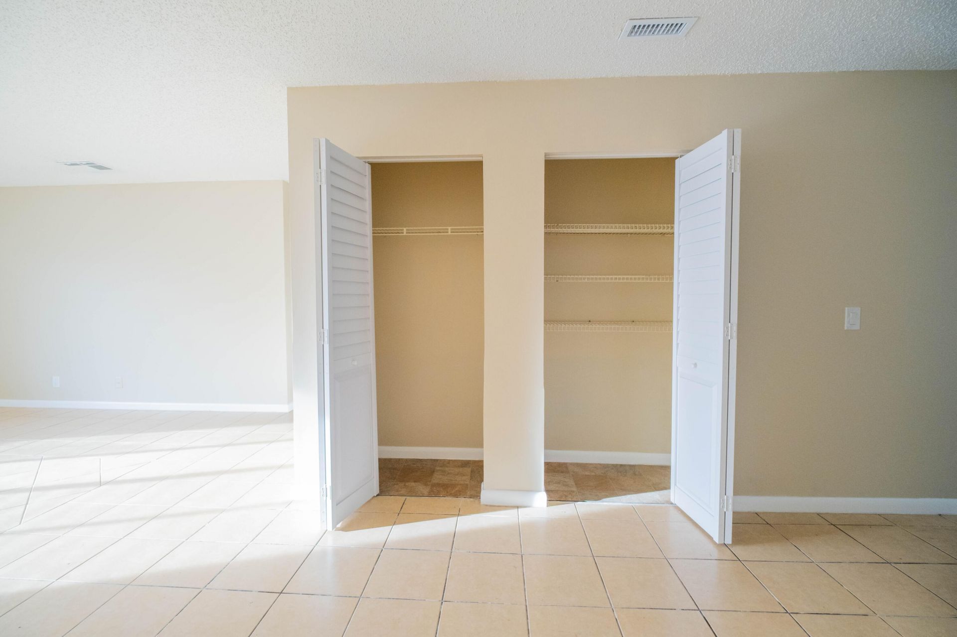 4763 Orleans Court, Unit C, West Palm Beach, FL 33415 Photo