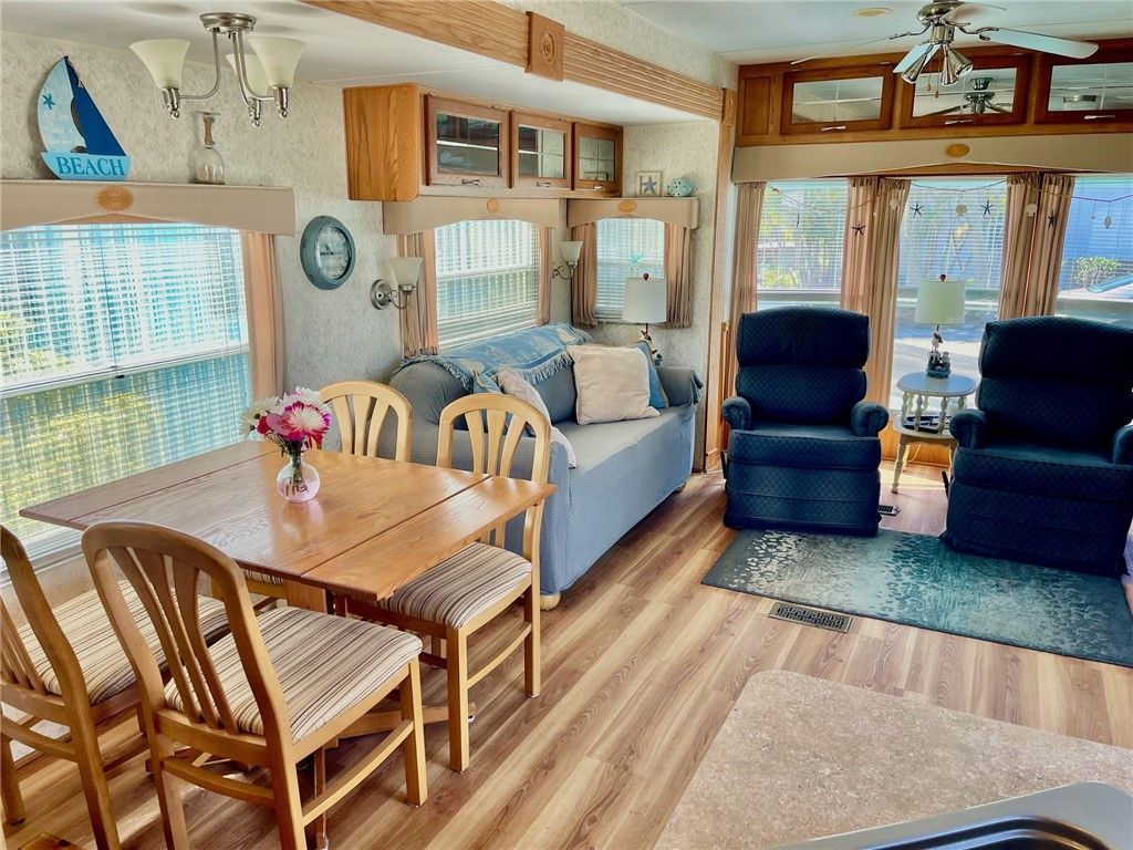 5288 Inlet Way, Hutchinson Island, FL 34949 Photo