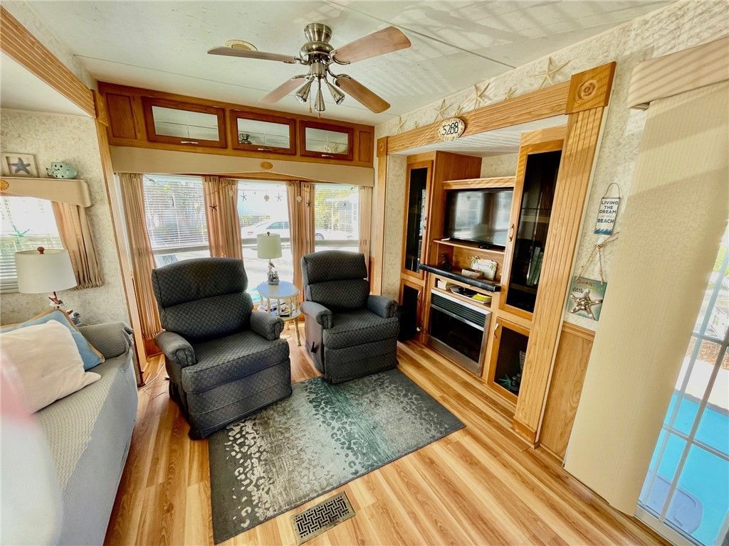 5288 Inlet Way, Hutchinson Island, FL 34949 Photo