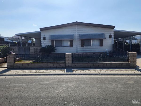 3509 Prestige Lane, Unit 57, Bakersfield, CA 93313