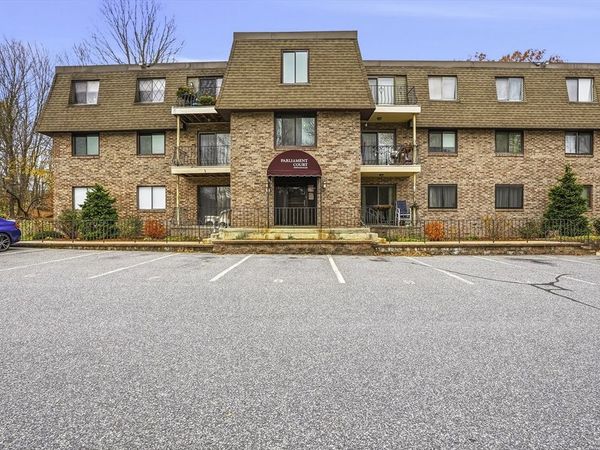 59 School St, Unit B12, Northborough, MA 01532