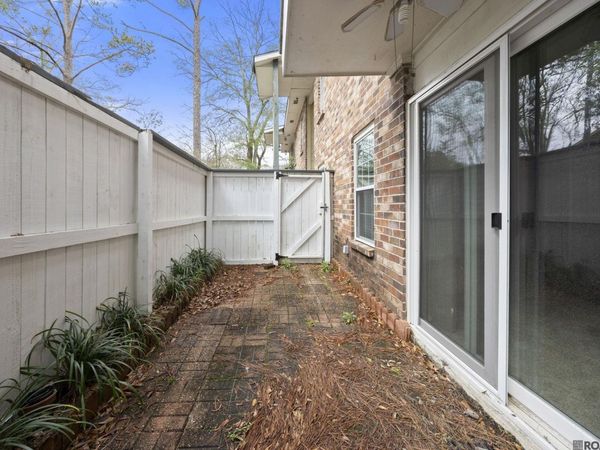 9855 Jefferson Hwy, Unit #W21, Baton Rouge, LA 70809