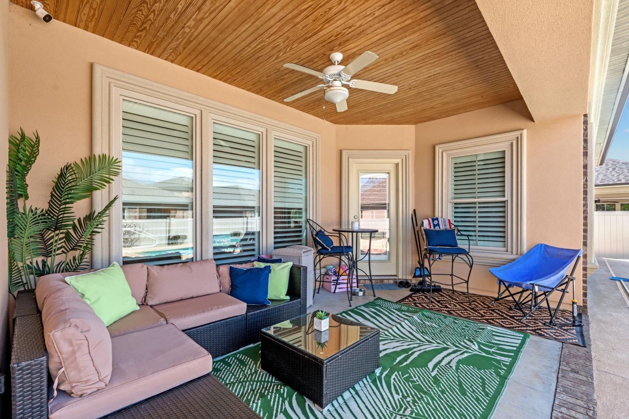 328 Las Olas Dr. Photo 28