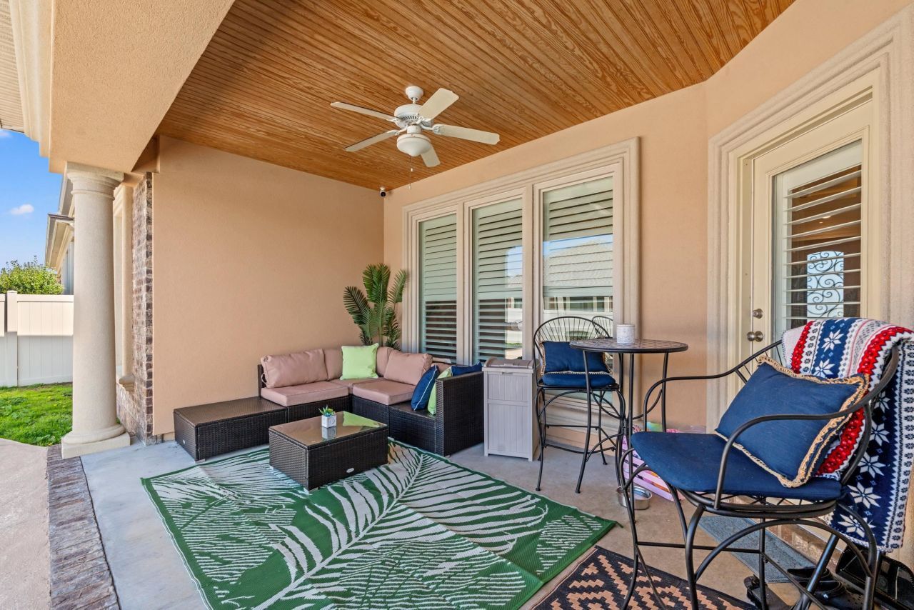 328 Las Olas Dr. Photo 4