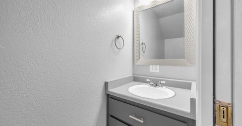 1045 Adrian Way, Sparks, NV 89431 Photo