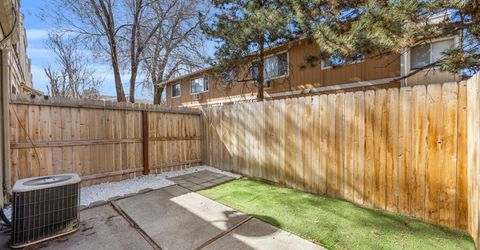 1045 Adrian Way, Sparks, NV 89431 Photo