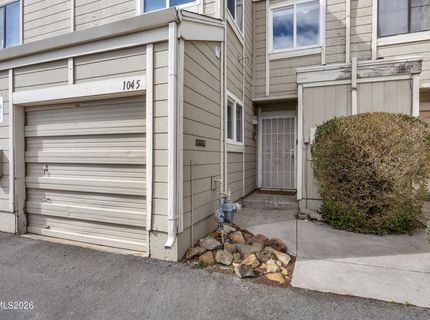 1045 Adrian Way, Sparks, NV 89431 Photo