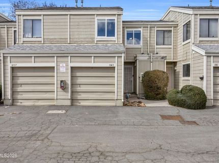 1045 Adrian Way, Sparks, NV 89431 Photo