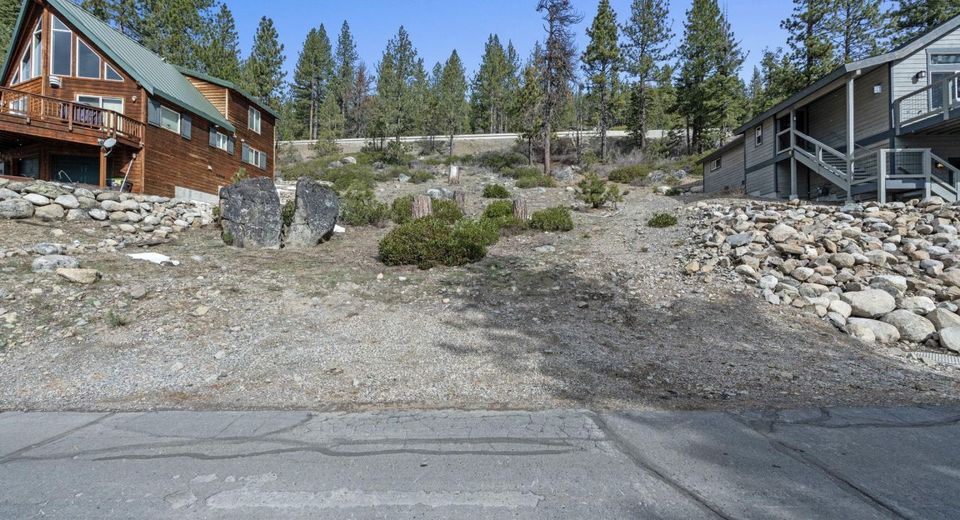 14614 Denton Avenue, Truckee, CA 96161 Photo