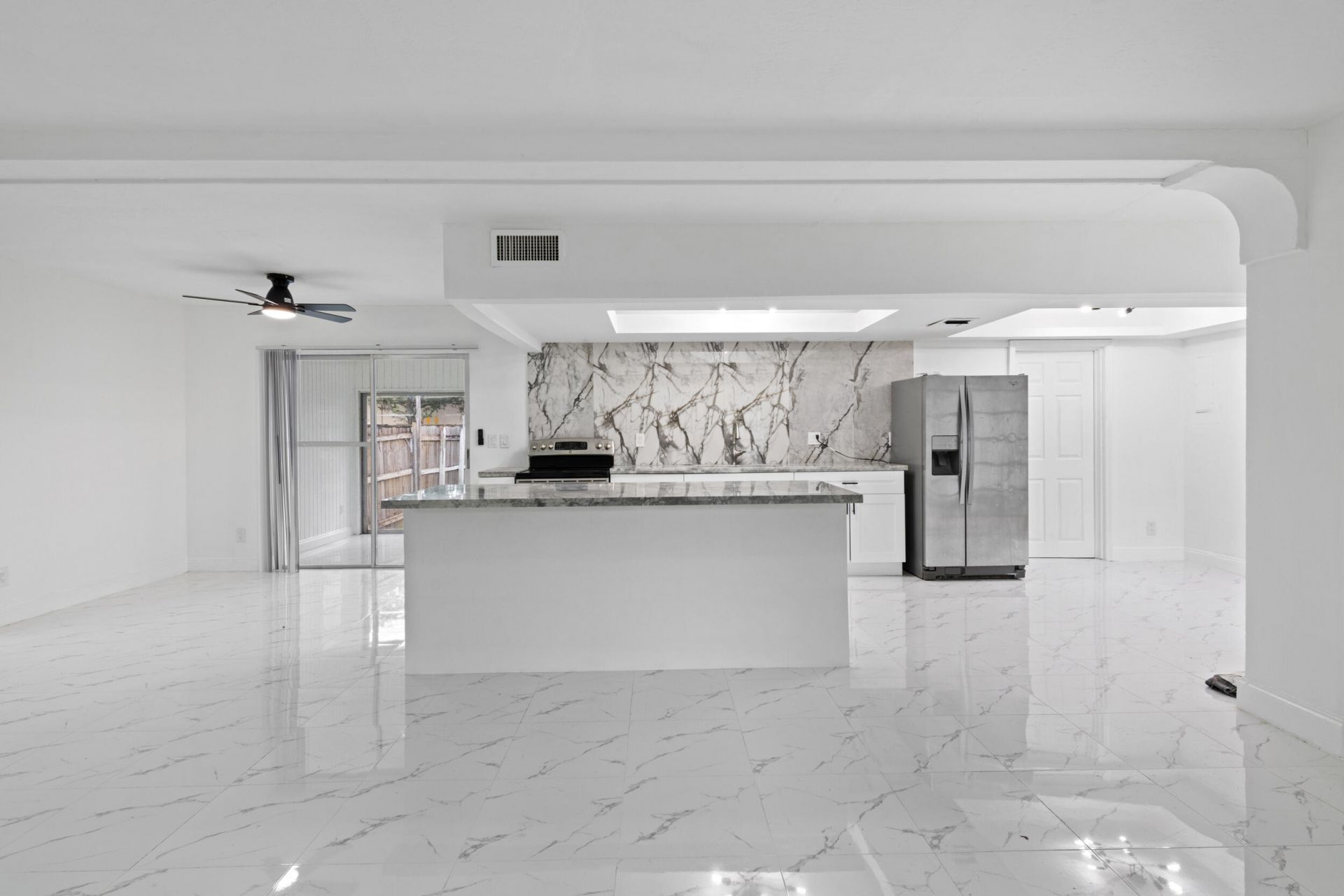 7109 NW 68th Street, Tamarac, FL 33321 Photo