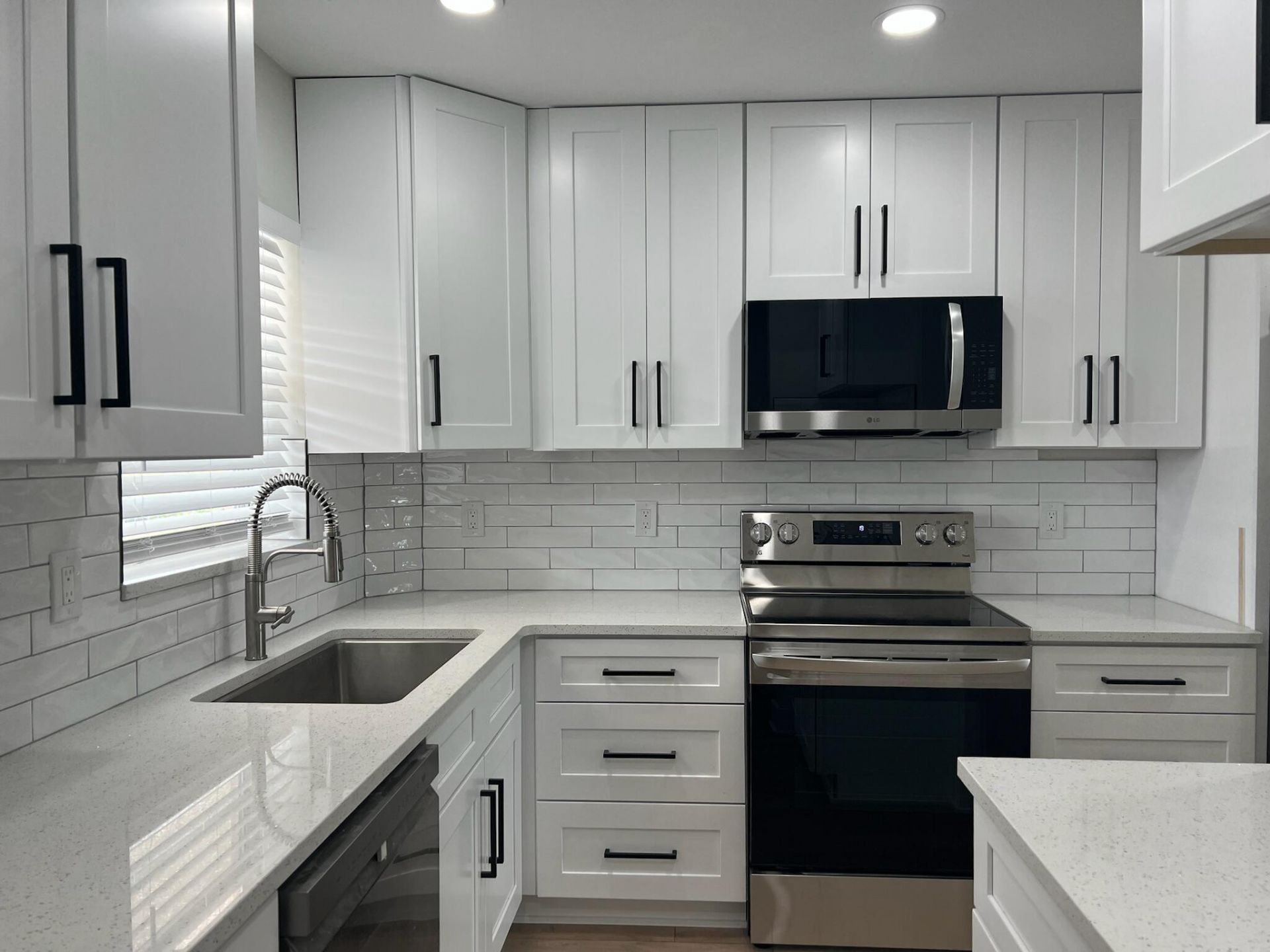 18081 SE Country Club Drive, Unit 17-170, Jupiter, FL 33469 Photo