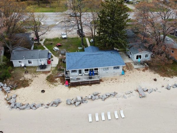 3164 US-23 N, Oscoda, MI 48750